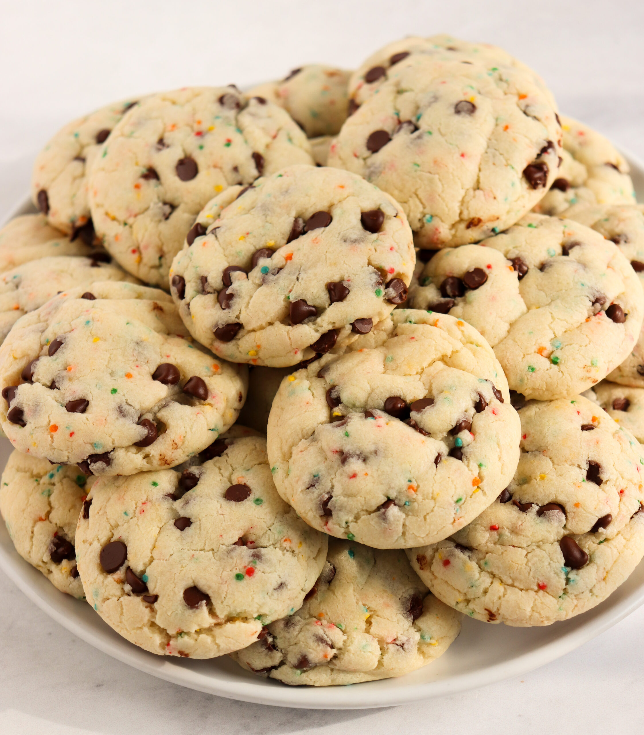 Super Easy Yellow Cake Mix Chocolate Chip Cookies with Video - Chas' Crazy  Creations